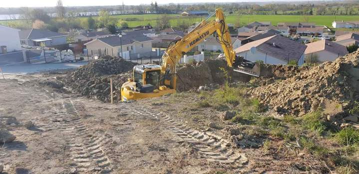 Entreprise de terrassement, Hourtin